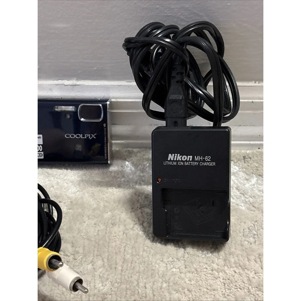 Nikon coolpix s51